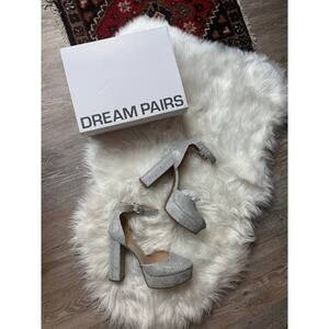 Sparkle Vegas Showgirl Shoes - Size 9